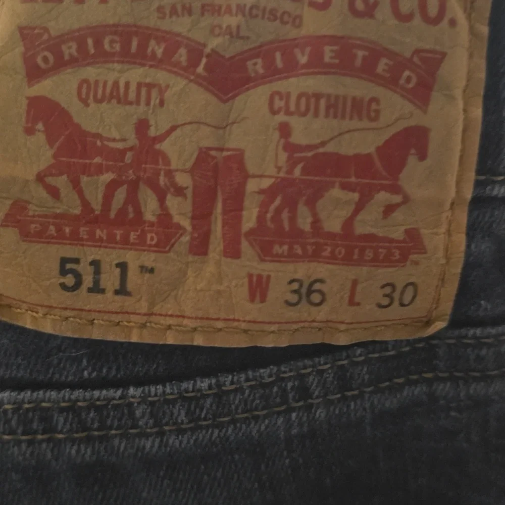 Levi's 511 Denim Blue Jeans Straight Leg Mens Size 36/30‎